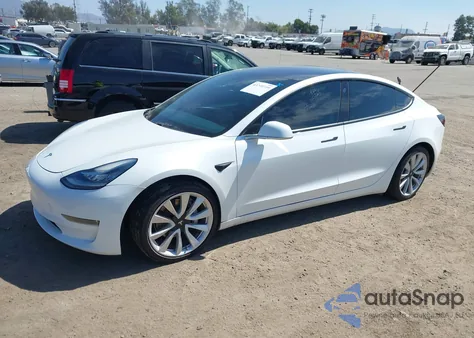 2018 Tesla Model 3 Long Range/Mid Range из США, поврежденный, VIN 5YJ3E1EA3JF048858